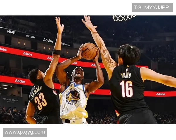 开拓者队逆转勇士队，西部决赛再掀战火